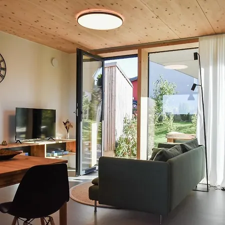 Rueckzugsort In Modernem Holzhaus Apartament *